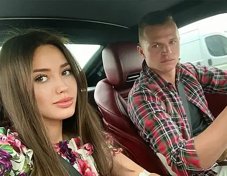 Дмитрий Тарасов припарковался на месте для инвалидов и вызвал гнев подписчиков