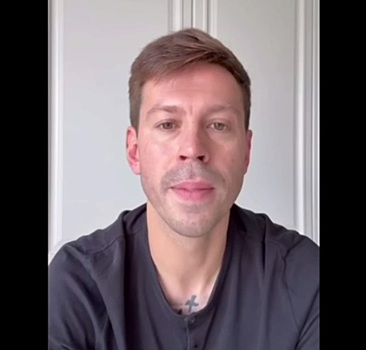 Футболист Федор Смолов извинился за драку в «Кофемании» и рассказал о шантаже