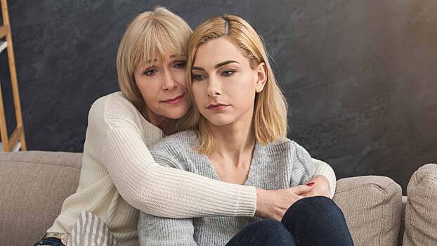 Мама, не надо: как понять, что вы зависите от родителей