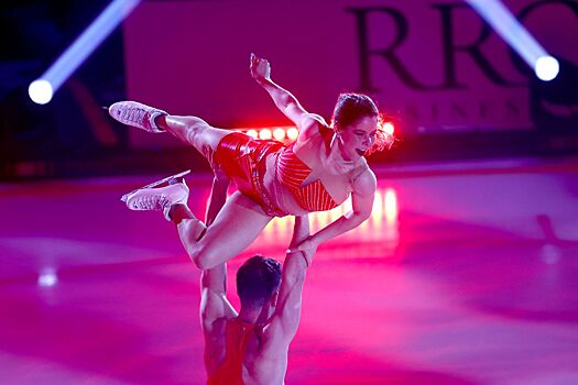 Галлямов рассказал, что они с Мишиной выступили в «Игоре с ретро-программой