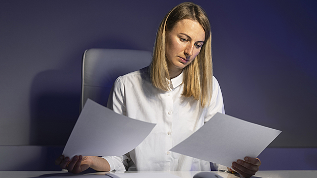 «Чиновники тоже плачут»: как госслужащему быстро и без ошибок заполнить справку о доходах