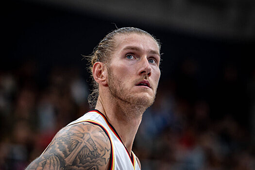 Дилан Озетковски: «Брал пример с Кевина Гарнетта и Хакима Оладжувона»