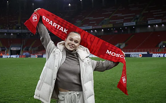 «Спартак» поздравил Мельникову с золотой медалью ЧМ: «Безумно гордимся тобой, Ангелина! ❤️🤍»