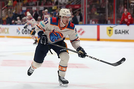 Интервью с канадским нападающим Шанхайских Драконов Остином Вагнером, жизнь в России, истории из карьеры