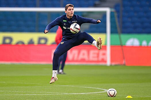 Карпин рассказал, сможет ли сыграть в матчах с Ираном и Боливией защитник Игорь Дивеев