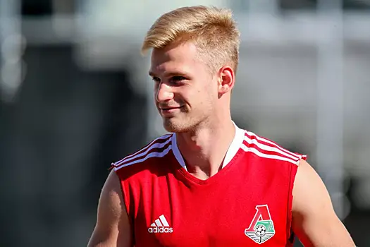 Наумов: Пиняеву есть место в основе «Локомотива», он превосходит и Бакаева, и Руденко