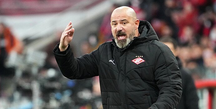 Шикунов о «Спартаке»: «Давно надо было уволить Деяна, такой топовый клуб, и бегает этот клоун по бровке, орет на всех. Нужен статусный тренер, Станкович, Абаскаль – это просто смешно»