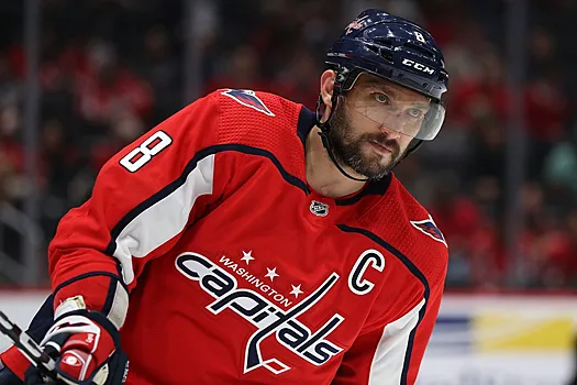 Овечкин с голом и передачей не попал в число звёзд матча «Каролина» — «Вашингтон»