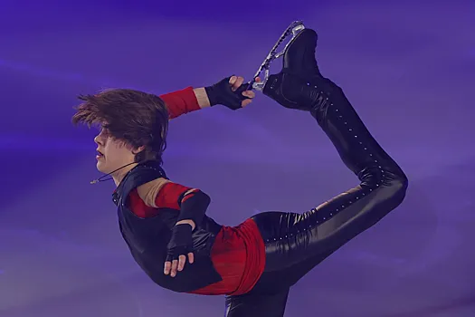 Федотов выиграл короткую программу на этапе юниорского Гран-при России