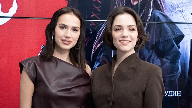 «Пусть в жизни будет столько света и вдохновения, сколько на шоу «Ассоль». Мечтай, твори и сияй». Загитова поздравила Медведеву с днем рождения