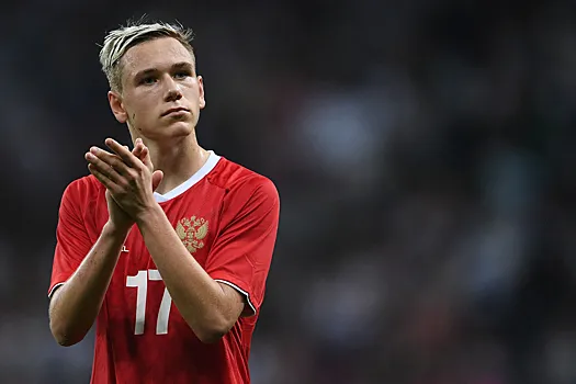 Батракова сравнили с ведущими мировыми футболистами