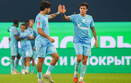 "Зенит" обыграл "Пари НН" и вышел на первое место в чемпионате России