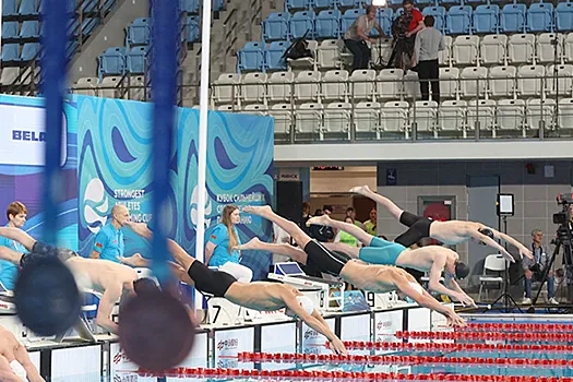 На Кубке сильнейших в Минске собрались пловцы из 11 стран