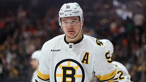 Задоров раздал еду в приюте для бездомных в рамках благотворительной акции в Бостоне накануне Дня благодарения