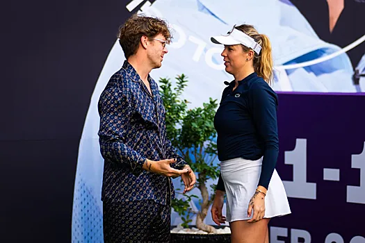 Анастасия Павлюченкова объявила о помолвке со своим загадочным парнем Матиасом из Дании