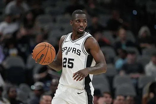 Инсайдер Маттео Андреани: «Будущее Дэвида Джонса-Гарсии в «Сан-Антонио» остается под вопросом»