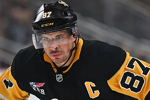 Регулярный чемпионат НХЛ-2025/2026, Кросби вошёл в топ-15 среди снайперов в истории лиги и установил новый рекорд, видео