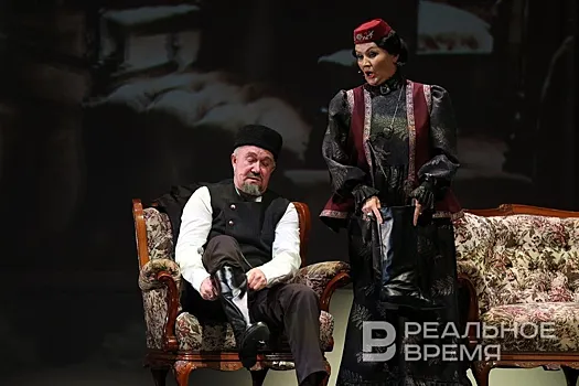 Памяти моей фотоаппарат: в Камаловском поставили спектакль-оммаж первым татарским драмам