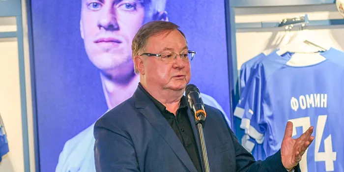 Степашин о трансферах «Динамо»: «Надо разбираться, кого мы набрали. Осиипенко меня не впечатлил, Глебов вообще сидит на скамейке. Будем обсуждать на совете директоров»