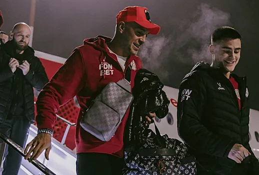 В "Акроне" прокомментировали ситуацию с задержкой рейса в Санкт-Петербург