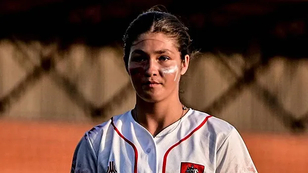 Занятия софтболом требуют стратегического мышления