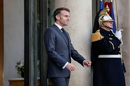 Макрон заговорил о запрете соцсетей для детей и подростков