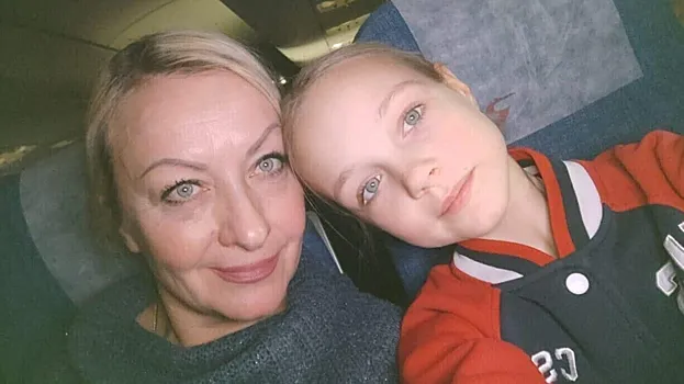 Мама Костылевой: «Испорченные отношения между мной и Леной – результат влияния Плющенко. Когда мы уехали, отношения наладились сразу»