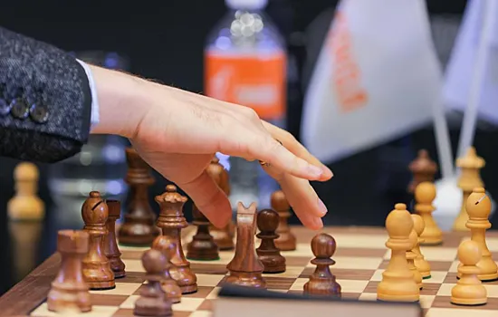 Совет FIDE предложил допустить россиян к командным турнирам