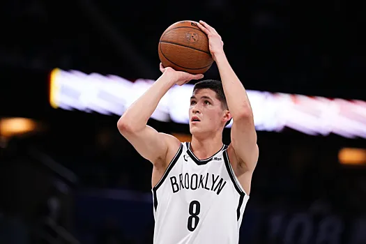 «Бруклин» с разницей в 45 очков разгромил «Милуоки». Егор Дёмин набрал 17 очков