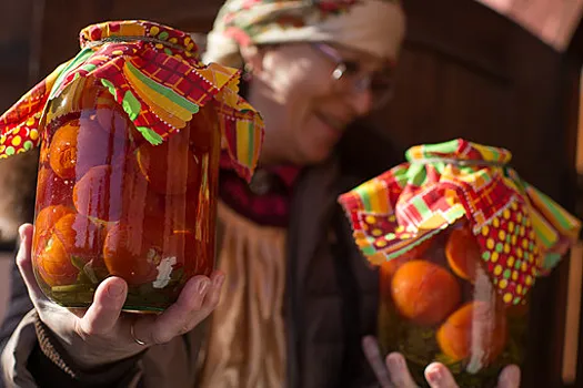 Иммунолог Романова назвала продукты, которые не стоит употреблять зимой