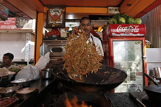 Индиец раскрыл правду о чистоте уличной еды