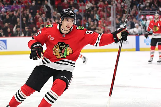 «Торонто» обыграл «Чикаго Блэкхоукс», уступая 0:2, у Михеева ассист