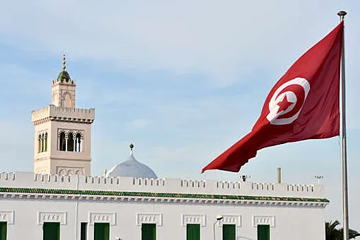 Посольство РФ: экипаж Ми-26 из россиян и белорусов скоро вылетит из Туниса